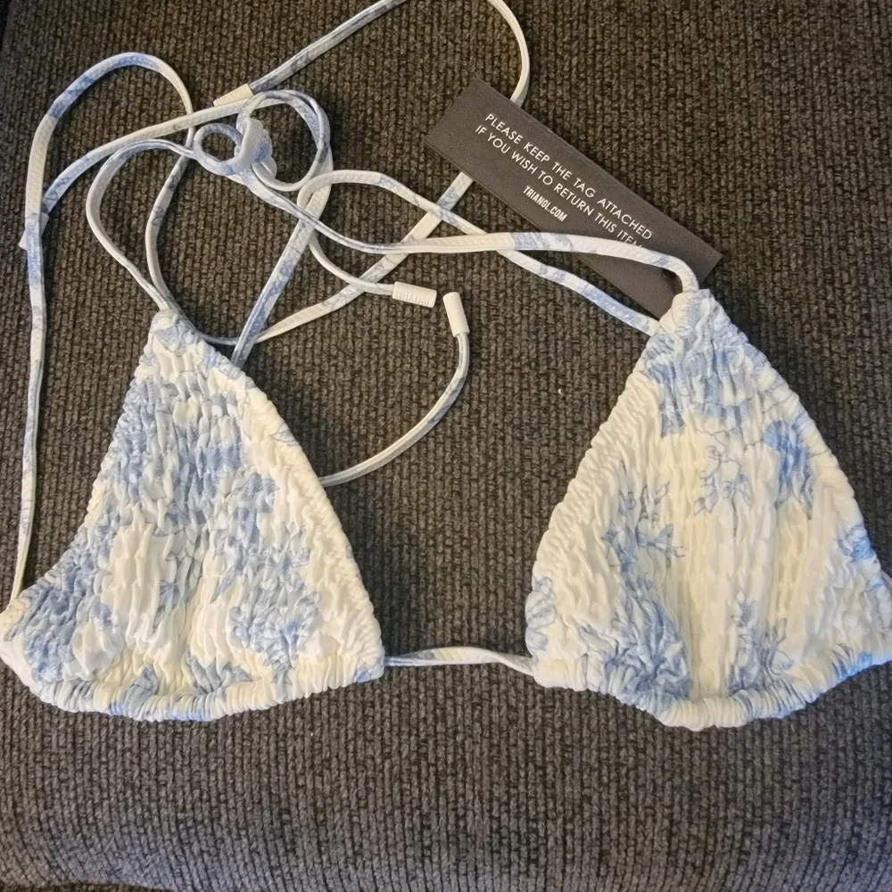 triangl swimwear White & Light Blue Textured Triangle Bikini Top